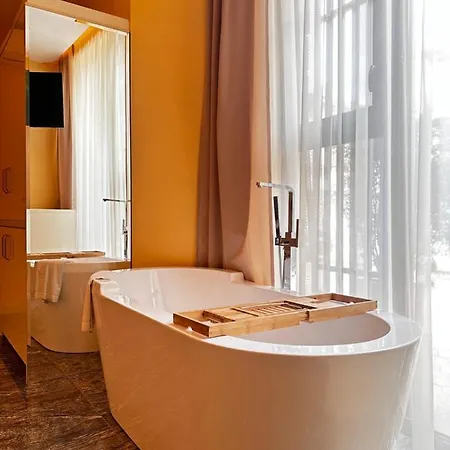 Hidden Bank: Pearls Plovdiv