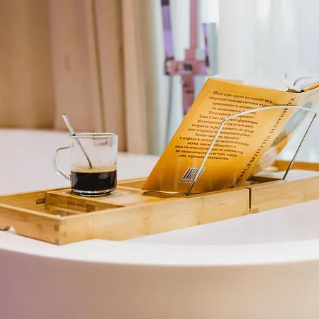 Hidden Bank: Pearls Timebasishotel *