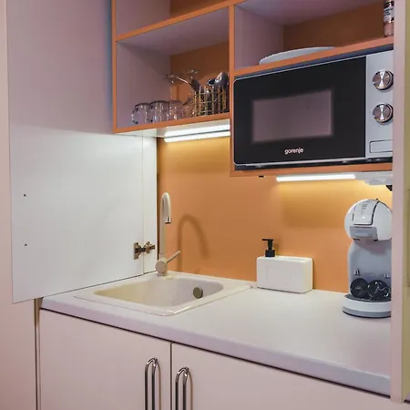 Hidden Bank: Pearls מלון אהבה *