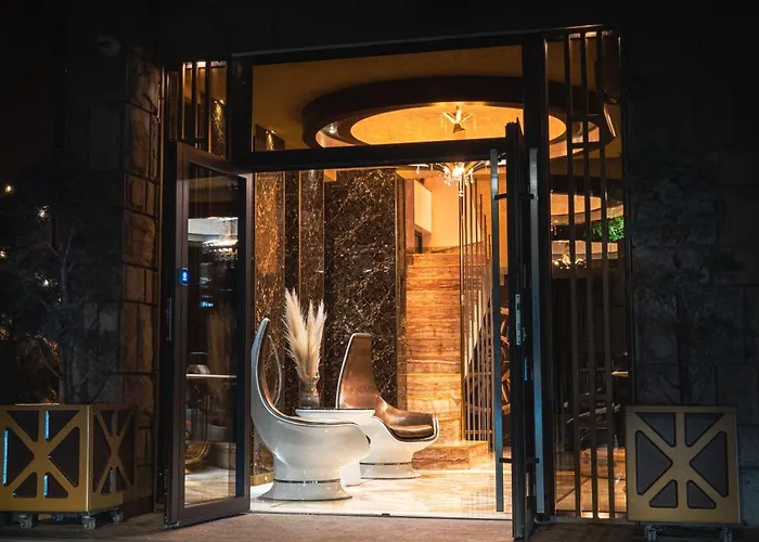 Hidden Bank: Pearls Love hotel Plovdiv